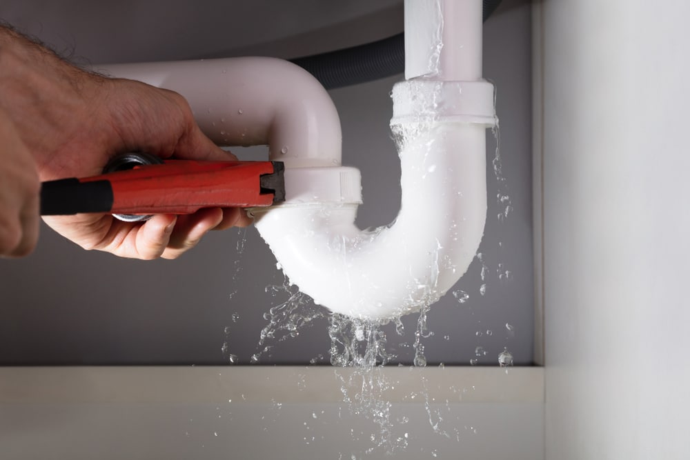 Signs You Are Dealing With A Plumbing Emergency